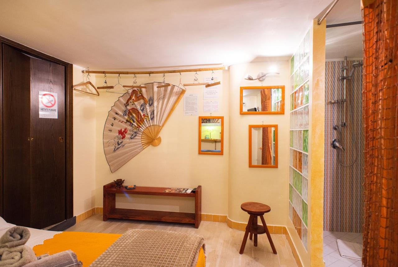 Le Stanze Di Mimi Bed & Breakfast Наполи Екстериор снимка